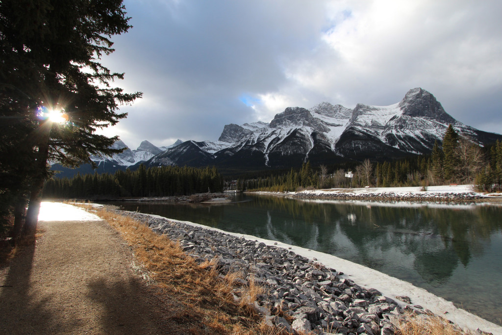 Canmore Rocky Mountains, with a river running through the foreground